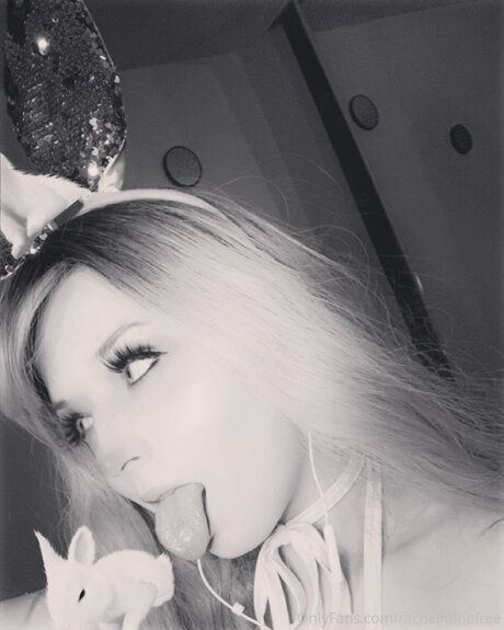 Rachelrainefree perfect pornstar galleries