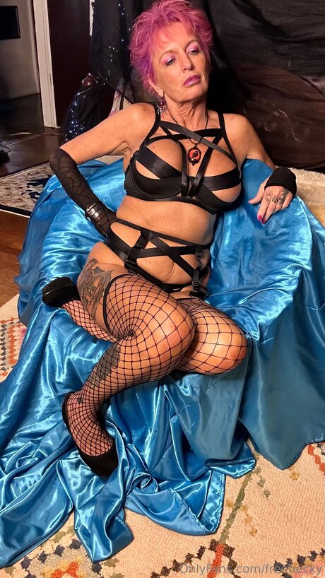 tight teen pussy onlyfans free photo