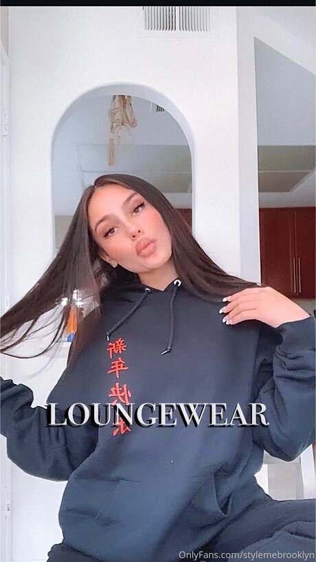 Stylemebrooklyn erotic star picture