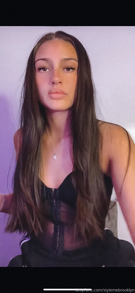 Stylemebrooklyn erotic star photo