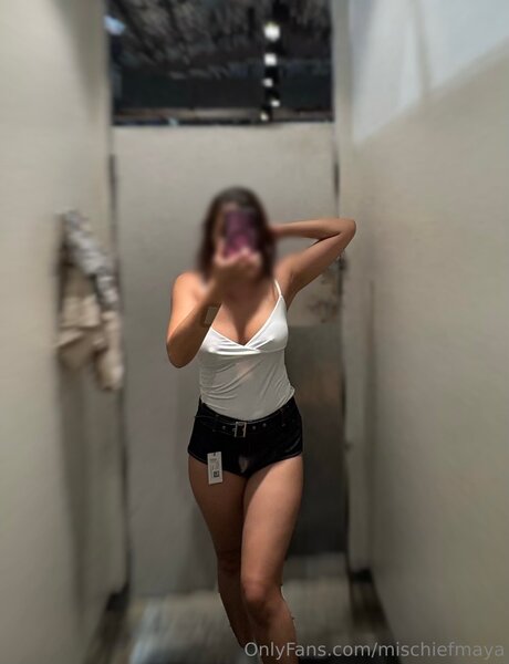 Mischiefmaya exclusive star image