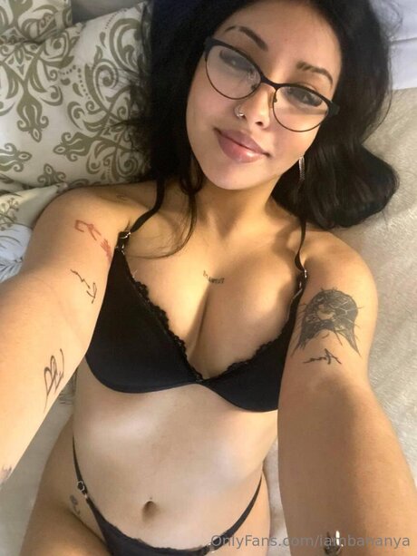 Iambananya model porn pictures