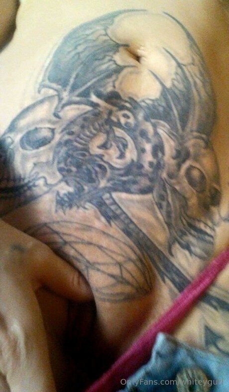 Whiteygurl art actress pic