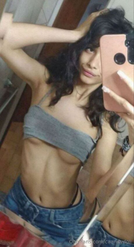 Caandydoll model beautiful pics