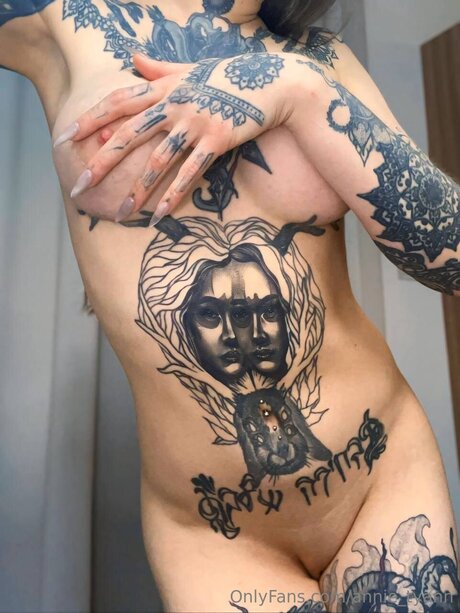 Annie Tyann star pornographic picture