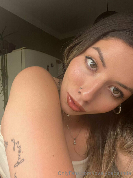 busty mom onlyfans sexy photos