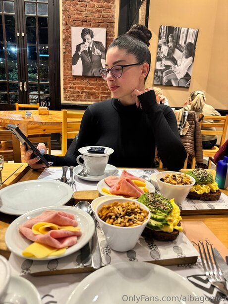 Albagomez porn actress pic