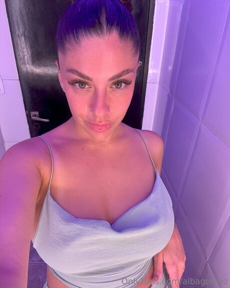 Albagomez hd model pictures