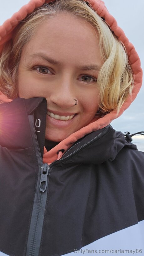 Carlamay86 star top images