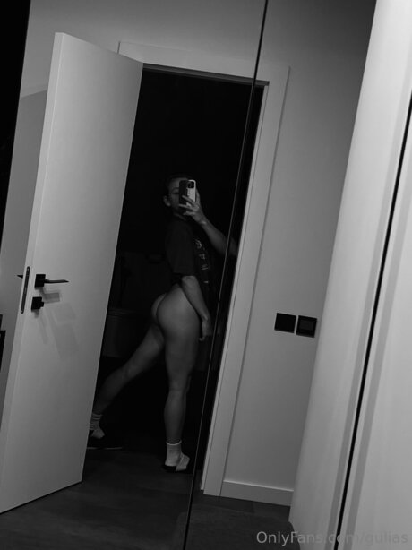 Gulias xxx pornstar pics