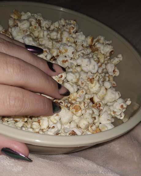 Martu A01 star pornographic image