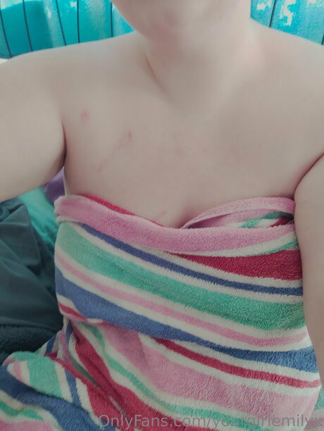 Yourgirlemilyx sexy star archive