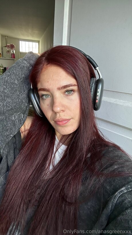 Anasgreenxxx best model pic