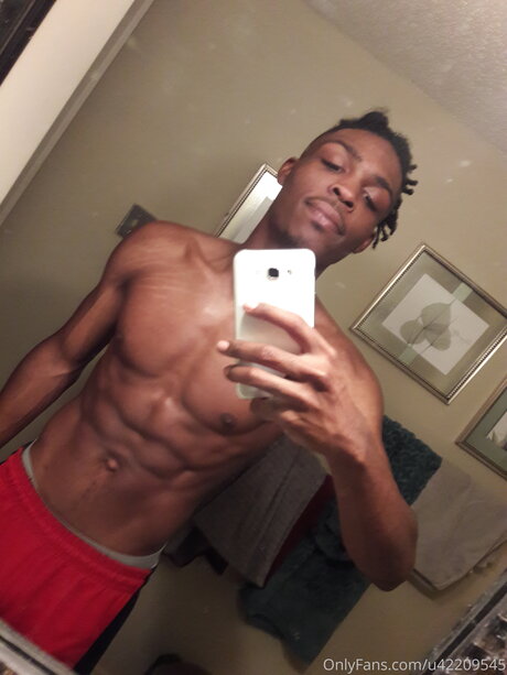 wide onlyfans sexy naked picture