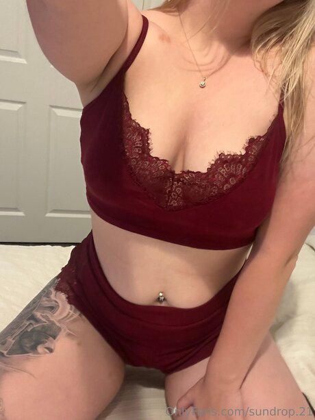 Sundrop 21 naked star photos