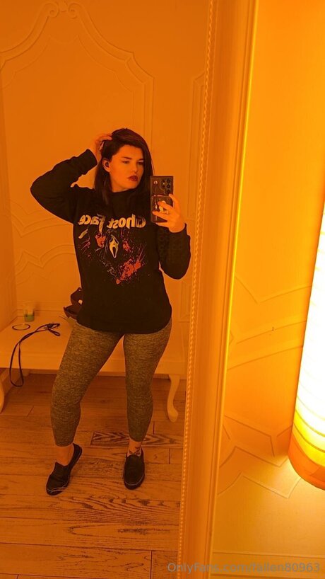 Fallen80963 nice model image