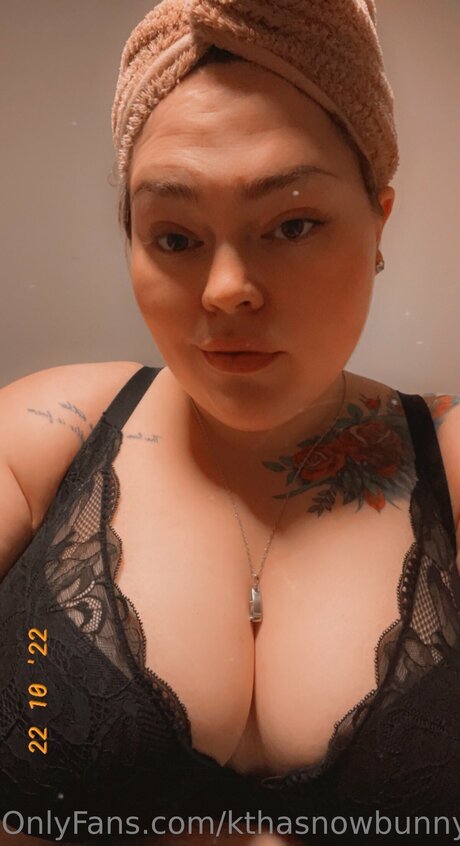 Kthasnowbunny917 hd pornstar galleries