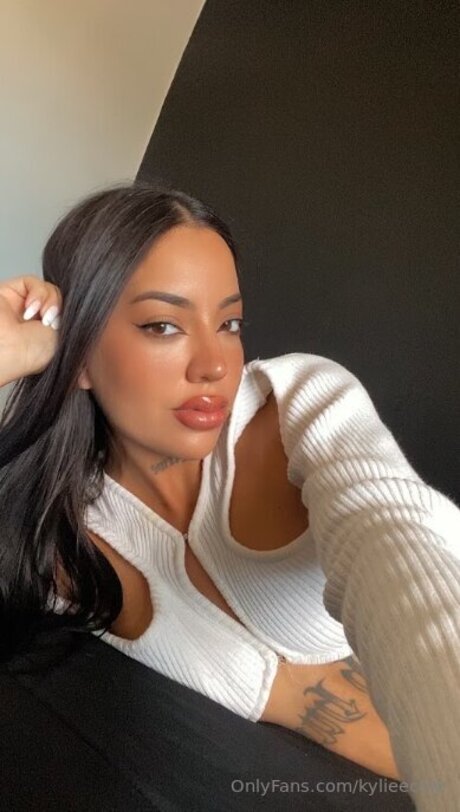 Kylieecole nudes actress pics