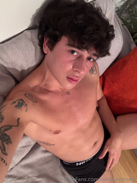 Dimitrysimonit sexy star pic