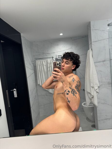 tiny onlyfans free pic