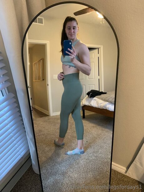 Legsfordays1 xxx star photo