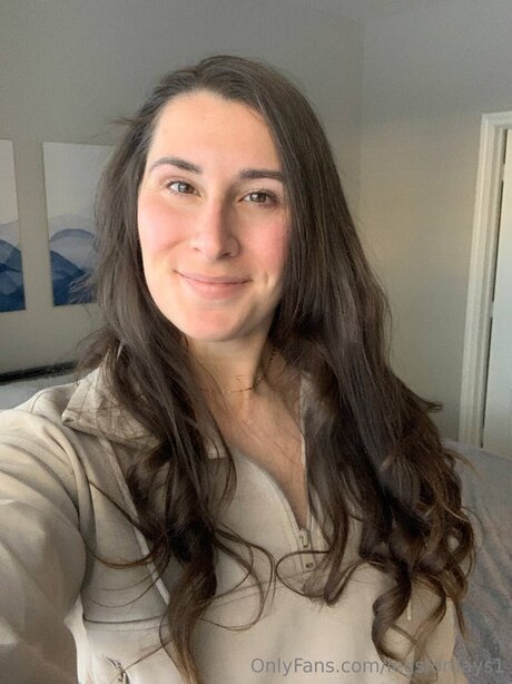 Legsfordays1 model art image