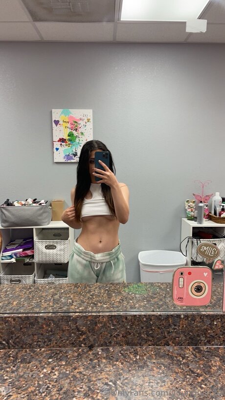 Younglust24 hd pornstar photo