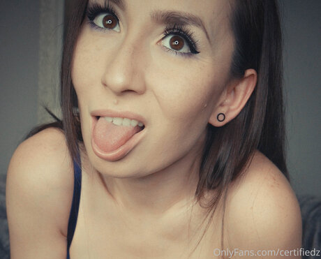 lightskin onlyfans xxx archive