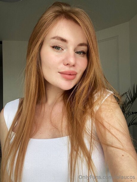 asian top onlyfans nudes photos