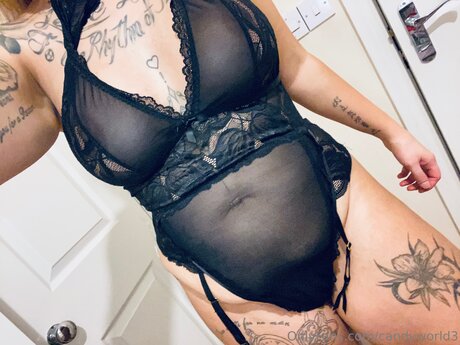 Candyworld3 naked actress img