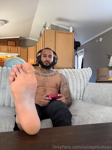 Savagebullxxx star naked pictures