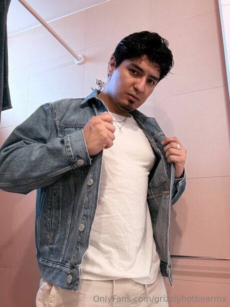 latina shemale onlyfans sexy nudes photo