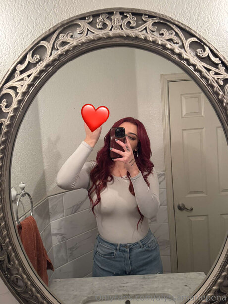 Alyssamariepena nude pornstar img