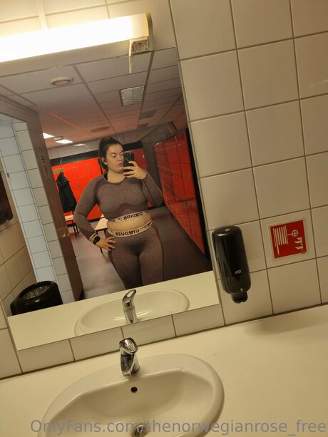 Thenorwegianrose Free high quality pornstar images