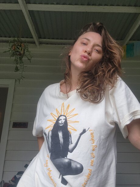 Helloeloise pornographic actress pics