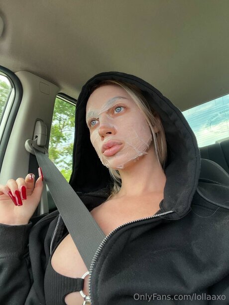 Itslolapap high quality actress photo