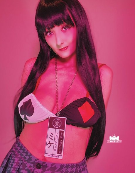 Katception naked model pic