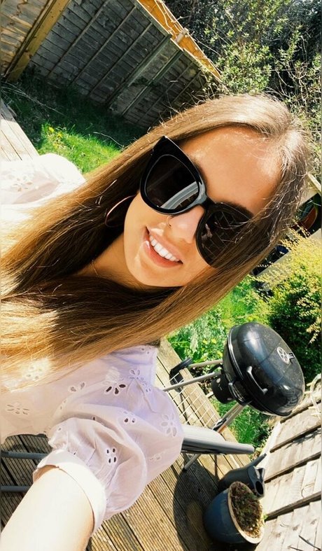 facesitting onlyfans free sex img