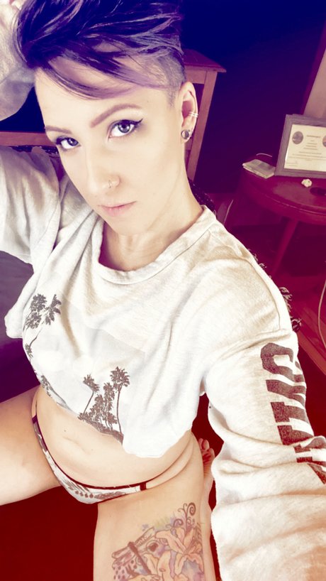 Accalia Alpha pornstar sexy archive