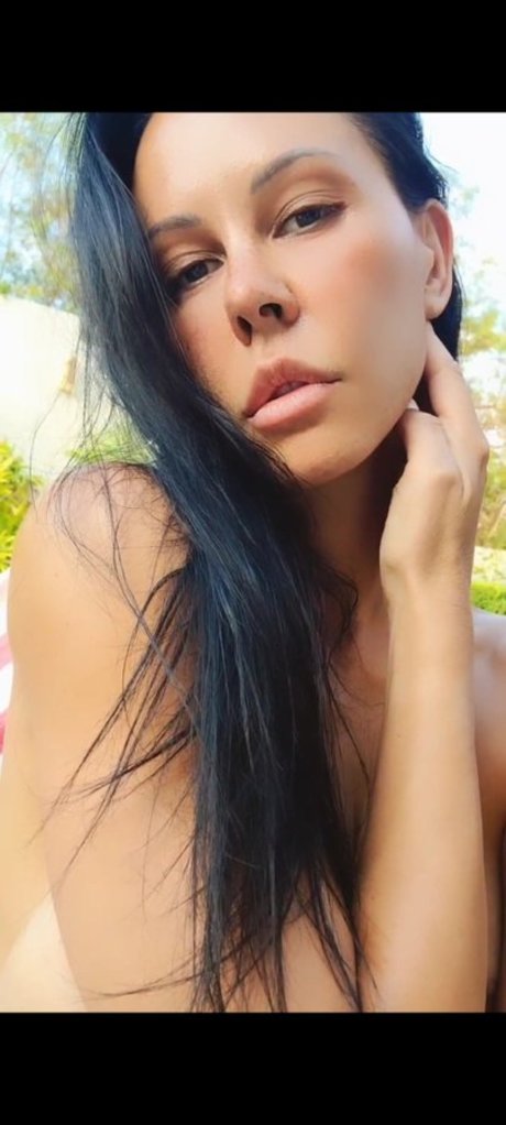 laly vallade star hot galleries