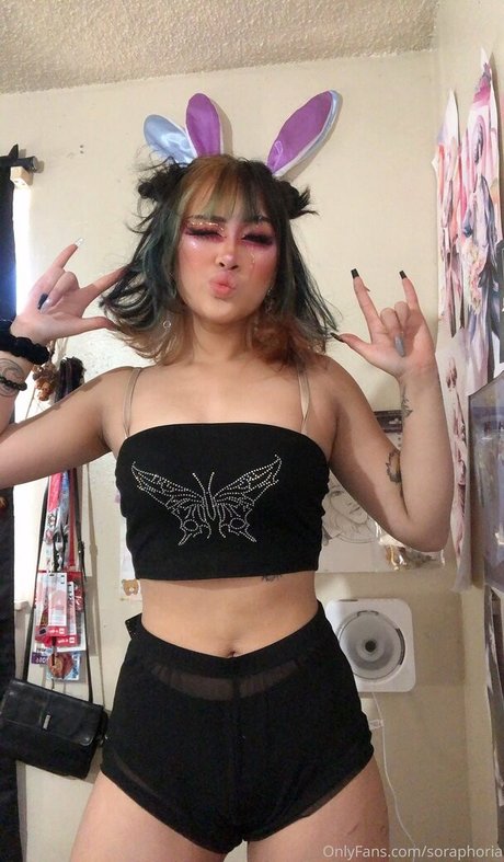 chubby goth onlyfans porn photo
