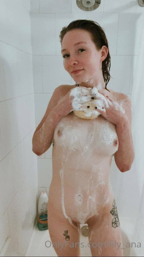 lily ana high quality pornstar photo