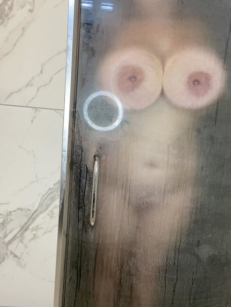 _The Royal Highness nude actress pics