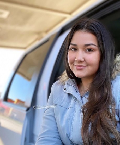 Nedi Martinez model high quality picture