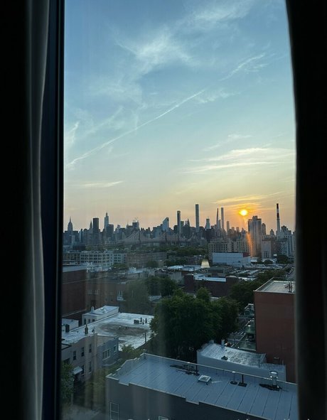 dezodbaby model naked img