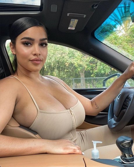 Vanessa Ann Wrigley model hot archive