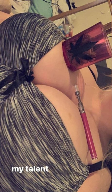 Chewywaifu erotic actress archive