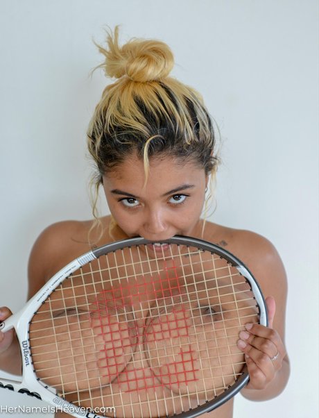 Heaven Sapphire Roque high quality pornstar pictures