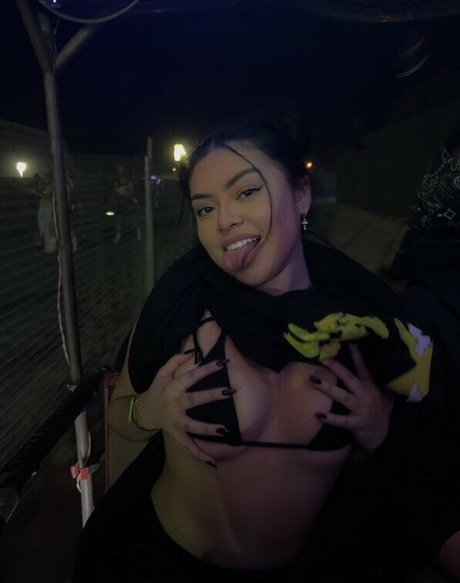 GMayaOF naked model archive