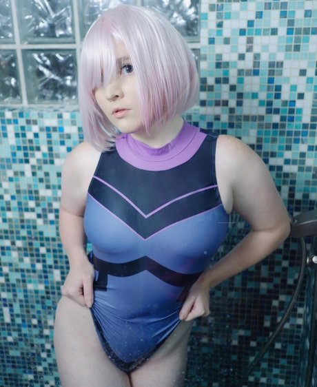 Foxy Cosplay high quality actress photos